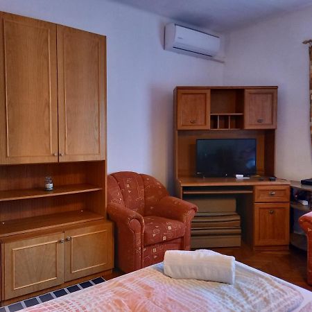 Clara Apartman ケストヘイ エクステリア 写真